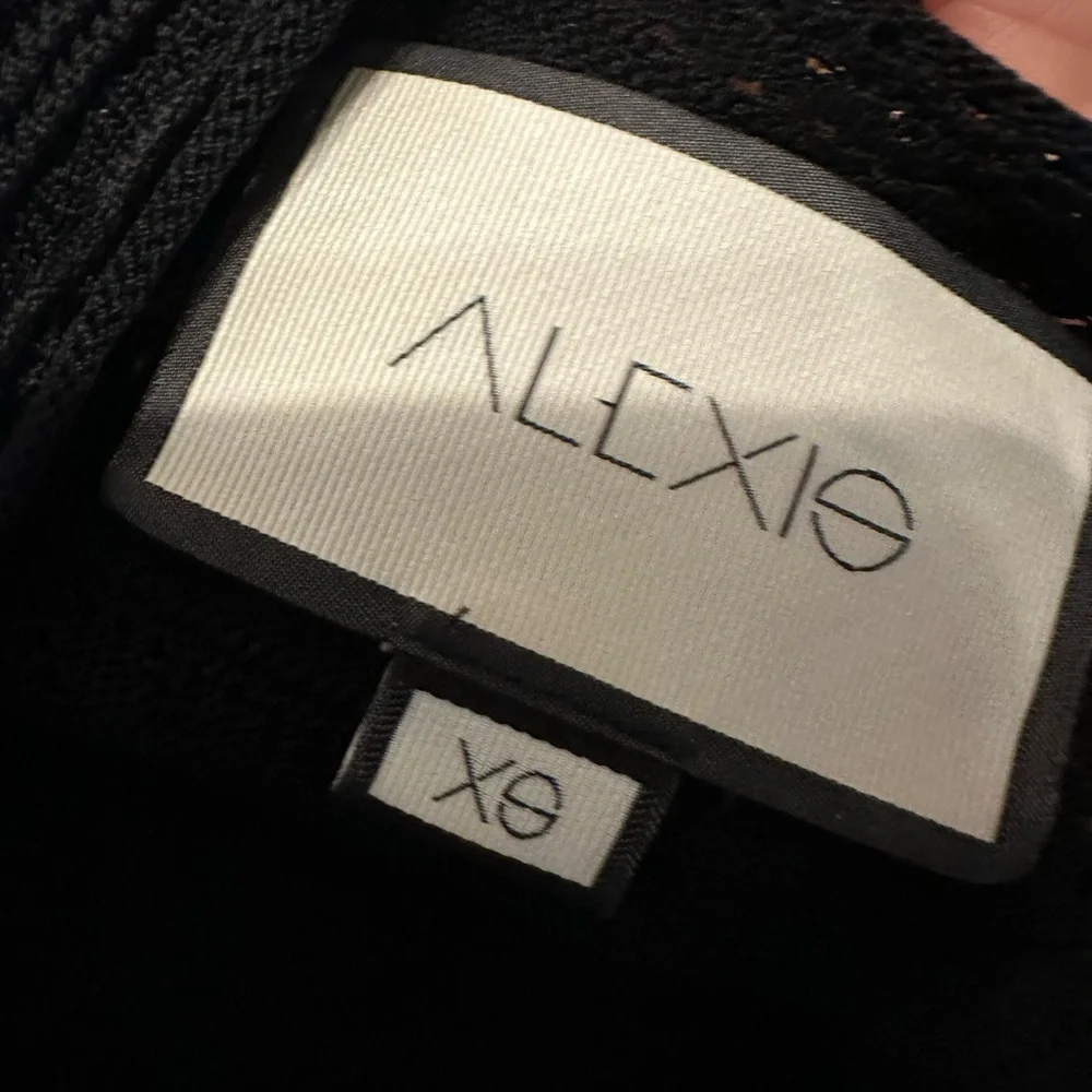 Alexis Black Textured Knit Mermaid Hem Dress - Picture 7 of 7